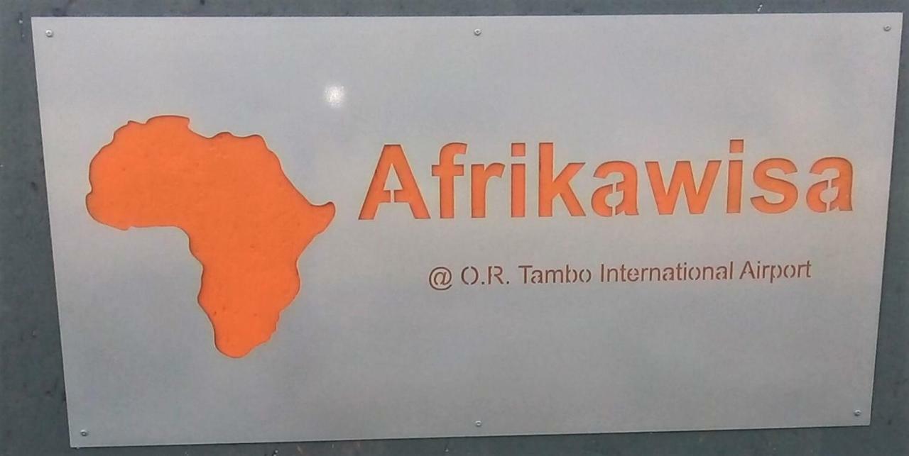 Afrikawisa At O.R. Tambo International Airport Kempton Park Exterior foto