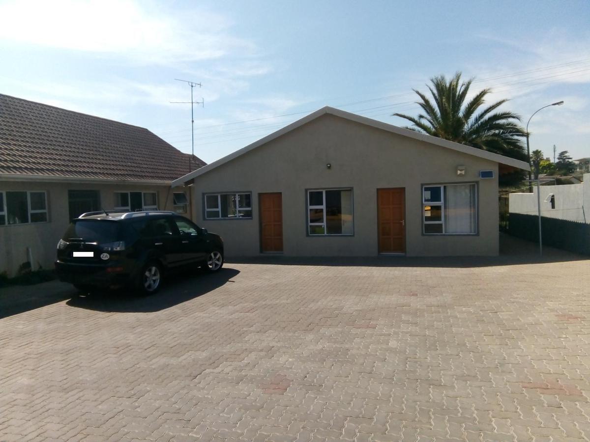 Afrikawisa At O.R. Tambo International Airport Kempton Park Exterior foto